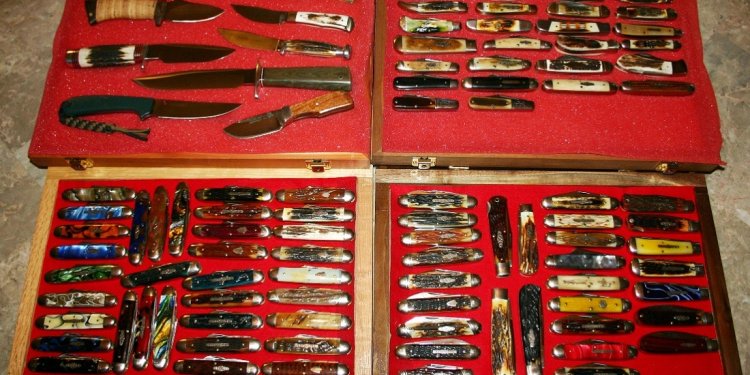 Pocket Knife Cases Displays