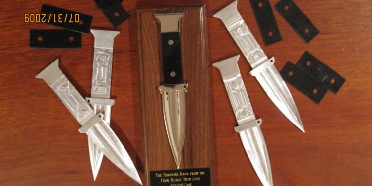 Case Throwing Knives