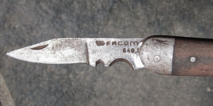 Vintage Folding Knives