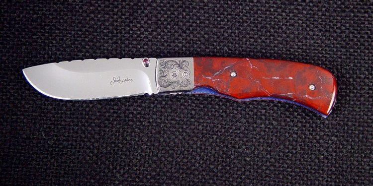 Liner lock folding knife: