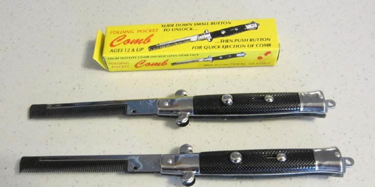 2 NEW POCKET SWITCHBLADE COMB